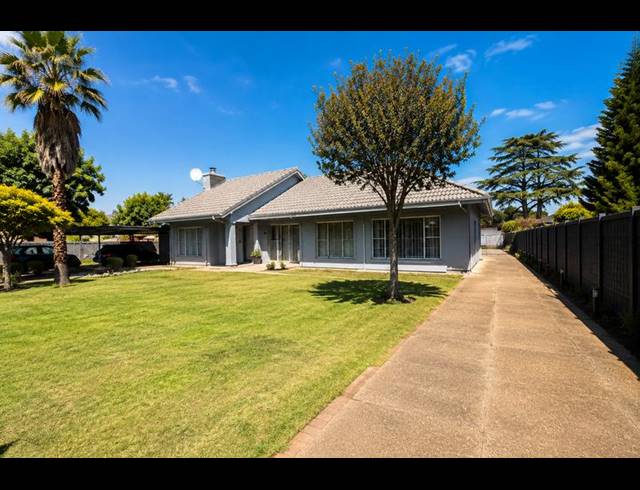 4 BEDROOM HOUSE FOR SALE IN THREE RIVERS